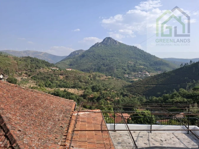 Moradia T2 para Venda em Cepos e Teixeira