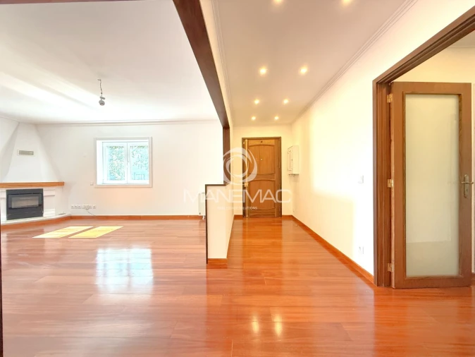 Apartamento T3 para Venda em Oliveira do Douro Foto 10