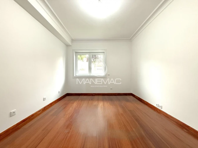 Apartamento T3 para Venda em Oliveira do Douro Foto 18