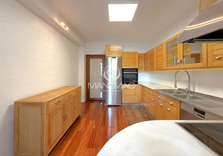 Apartamento T3 para Venda em Oliveira do Douro Foto 21