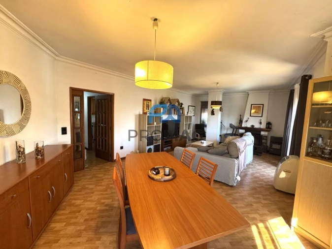 Apartamento T4 para Venda em Rio Tinto Foto 32