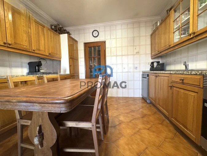 Apartamento T4 para Venda em Rio Tinto Foto 19