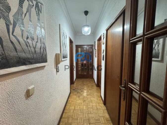 Apartamento T4 para Venda em Rio Tinto Foto 13