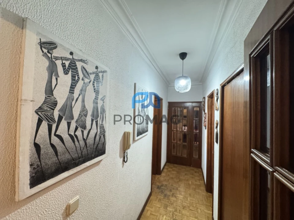 Apartamento T4 para Venda em Rio Tinto Foto 12