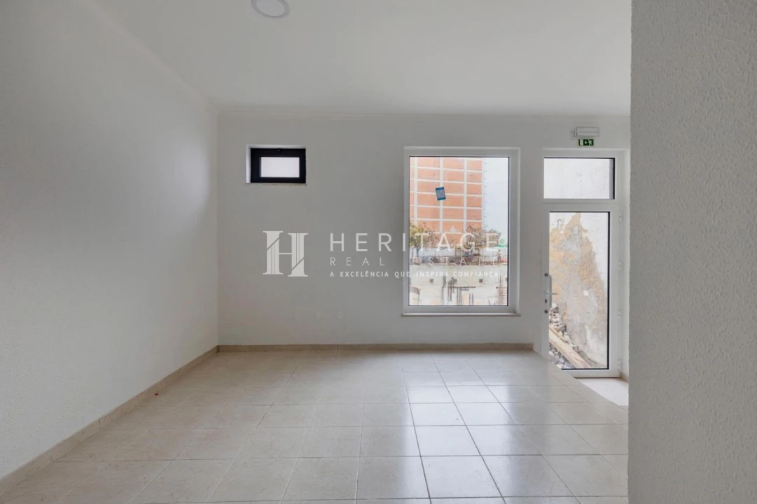 Loja para Venda em Barreiro e Lavradio Foto 8