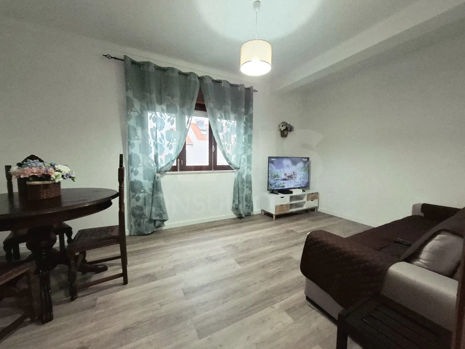 Apartamento T2 para Arrendamento em Sines Foto 2