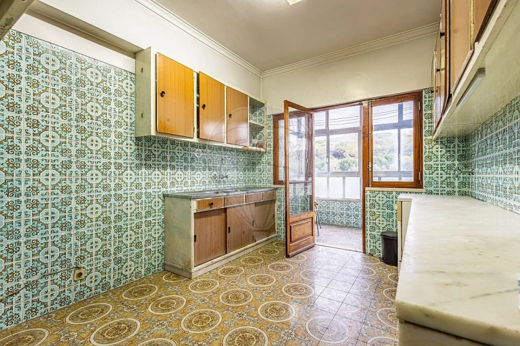 Apartamento T4 para Venda em Algés, Linda-A-Velha e Cruz Quebrada-Dafundo Foto 17