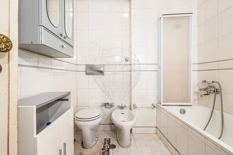 Apartamento T4 para Venda em Algés, Linda-A-Velha e Cruz Quebrada-Dafundo Foto 39