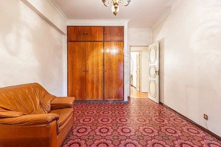 Apartamento T4 para Venda em Algés, Linda-A-Velha e Cruz Quebrada-Dafundo Foto 34