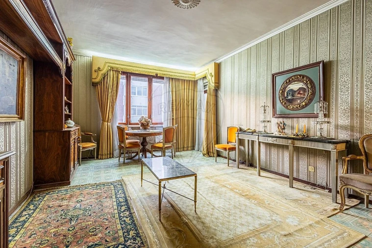 Apartamento T4 para Venda em Algés, Linda-A-Velha e Cruz Quebrada-Dafundo Foto 12