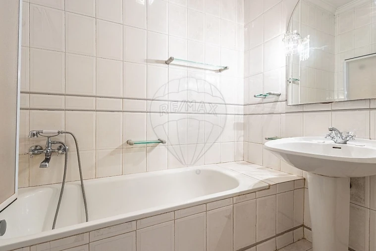 Apartamento T4 para Venda em Algés, Linda-A-Velha e Cruz Quebrada-Dafundo Foto 38