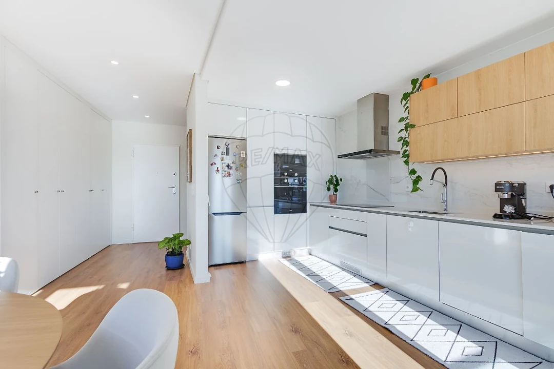 Apartamento T2 para Venda em Vialonga Foto 5