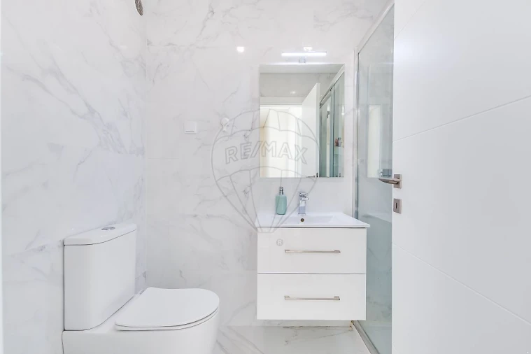 Apartamento T2 para Venda em Vialonga Foto 23