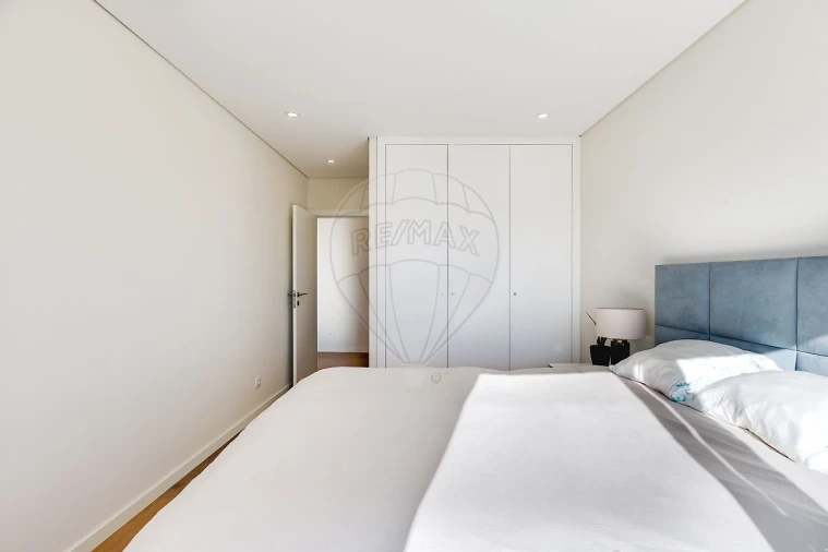 Apartamento T2 para Venda em Vialonga Foto 25