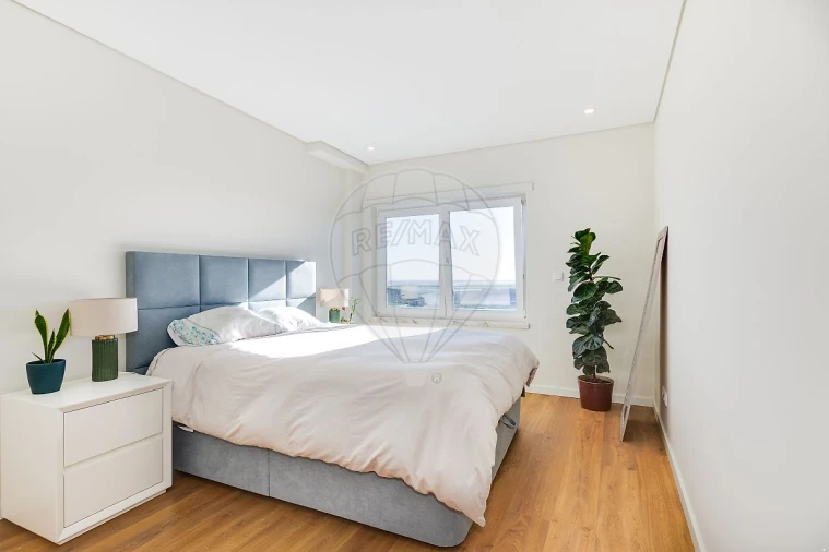 Apartamento T2 para Venda em Vialonga Foto 24