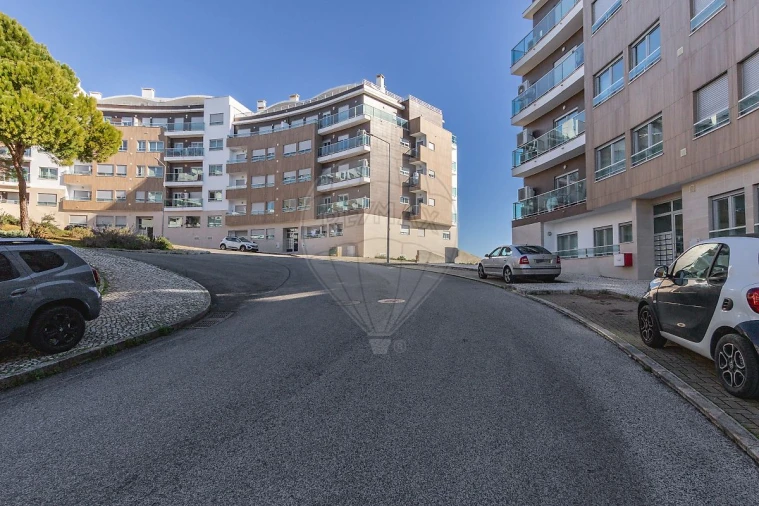 Apartamento T2 para Venda em Vialonga Foto 32