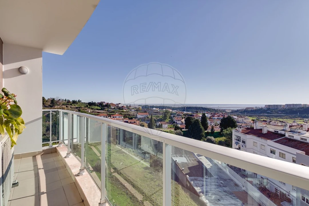 Apartamento T2 para Venda em Vialonga Foto 14