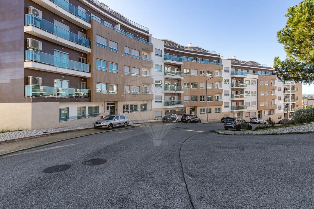 Apartamento T2 para Venda em Vialonga Foto 31