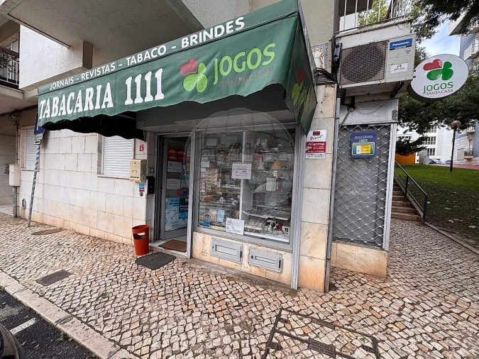 Negócio para Arrendamento em Oeiras e São Julião da Barra, Paço de Arcos e Caxias Foto 1