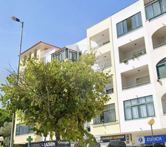 Apartamento T3 para Arrendamento em Caparica e Trafaria Foto 3