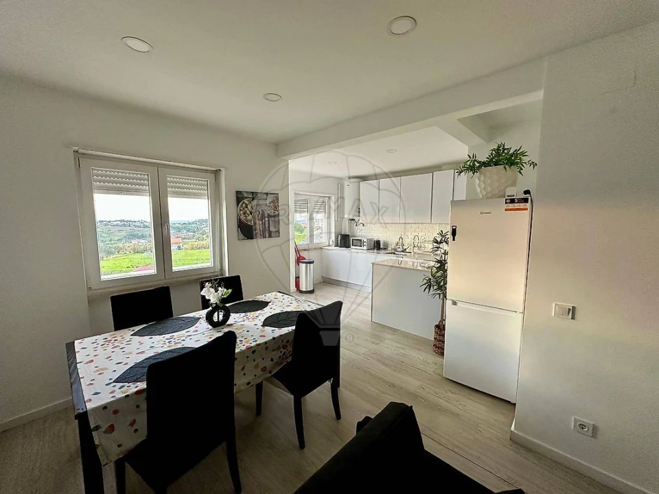 Apartamento T3 para Venda em Sesimbra (Castelo) Foto 1