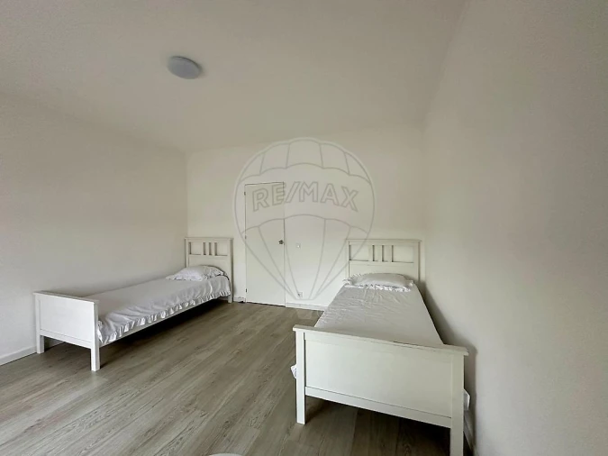 Apartamento T3 para Venda em Sesimbra (Castelo) Foto 25