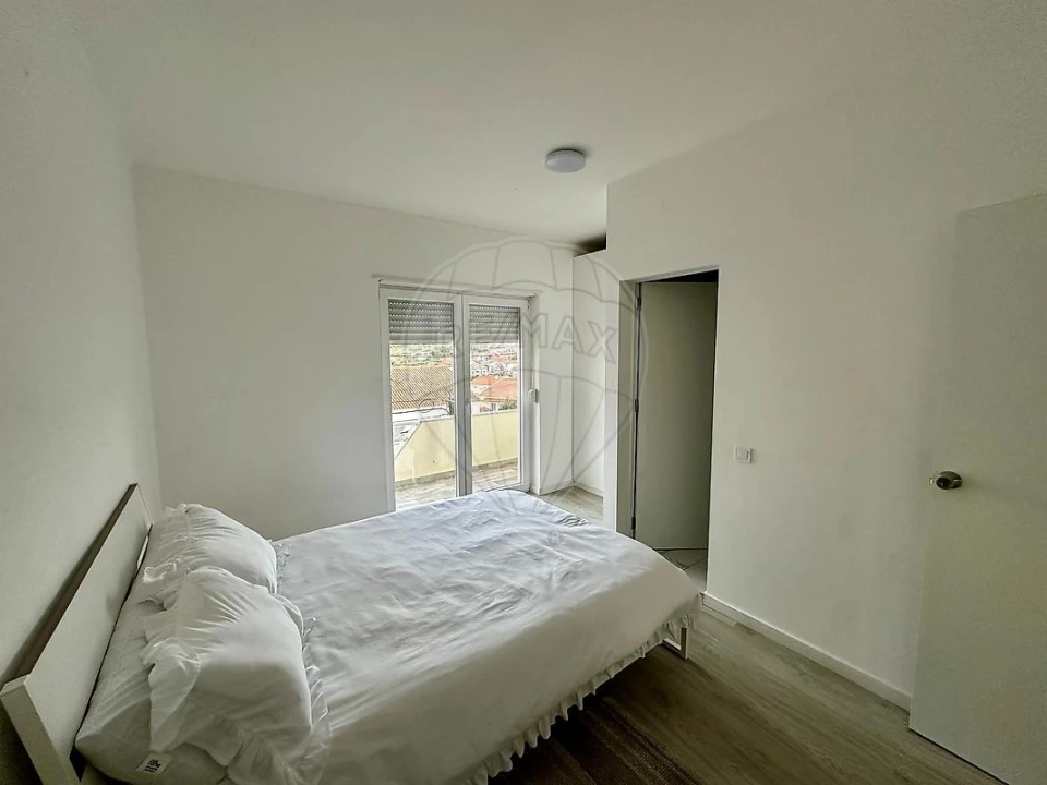 Apartamento T3 para Venda em Sesimbra (Castelo) Foto 13