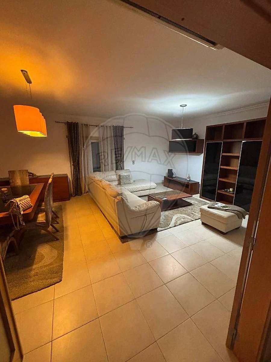 Apartamento T3 para Venda em Pinhal Novo Foto 2