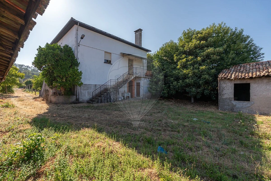 Moradia T4 para Venda em Pala Foto 19