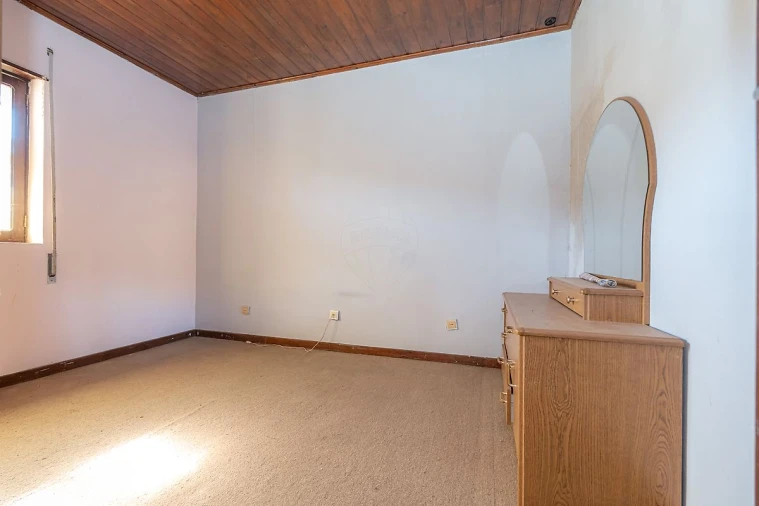 Moradia T4 para Venda em Pala Foto 13