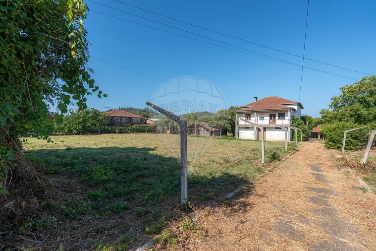 Moradia T4 para Venda em Pala Foto 27