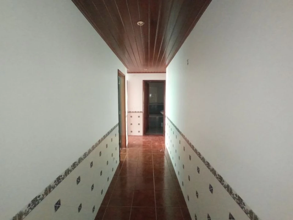 Apartamento T3 para Venda em Carregado e Cadafais Foto 8