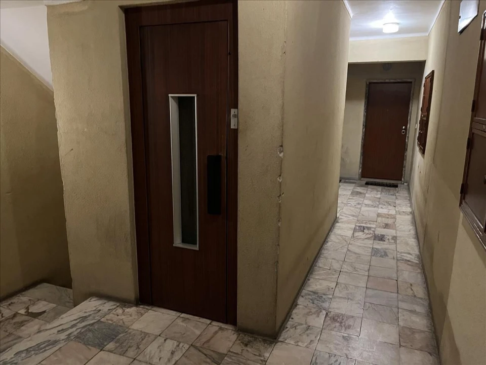 Apartamento T2 para Venda em Agualva e Mira-Sintra Foto 2