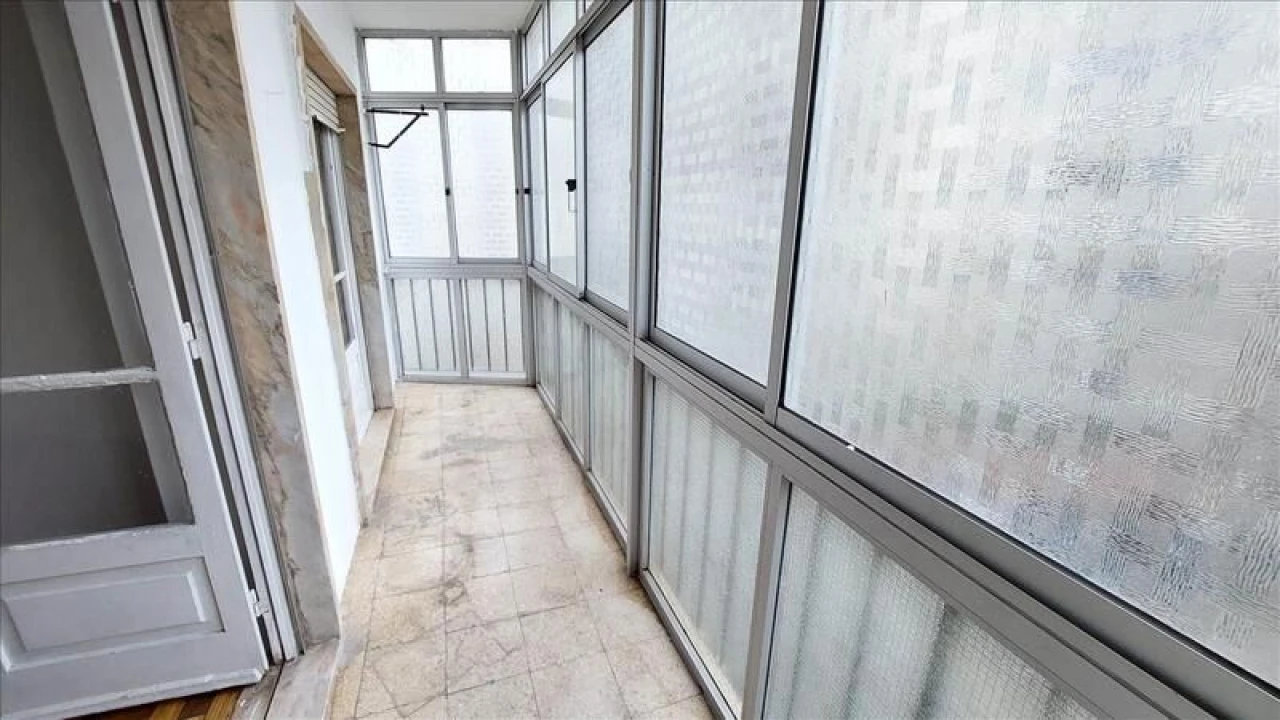 Apartamento T3 para Venda em Massamá e Monte Abraão Foto 10