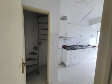 Apartamento T2 para Venda em Agualva e Mira-Sintra