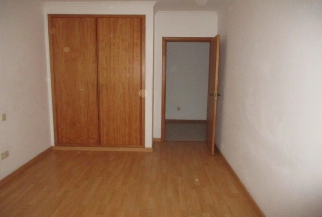 Apartamento T3 para Venda em O. Azeméis, Riba-Ul, Ul, Macinhata Seixa, Madail Foto 5