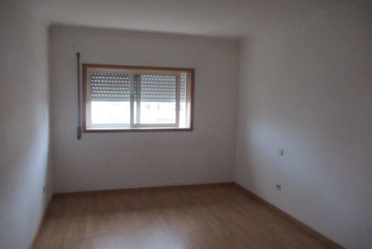 Apartamento T3 para Venda em O. Azeméis, Riba-Ul, Ul, Macinhata Seixa, Madail Foto 6