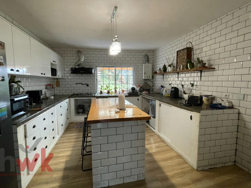 Moradia T11 para Venda em Seia, São Romão e Lapa dos Dinheiros Foto 3