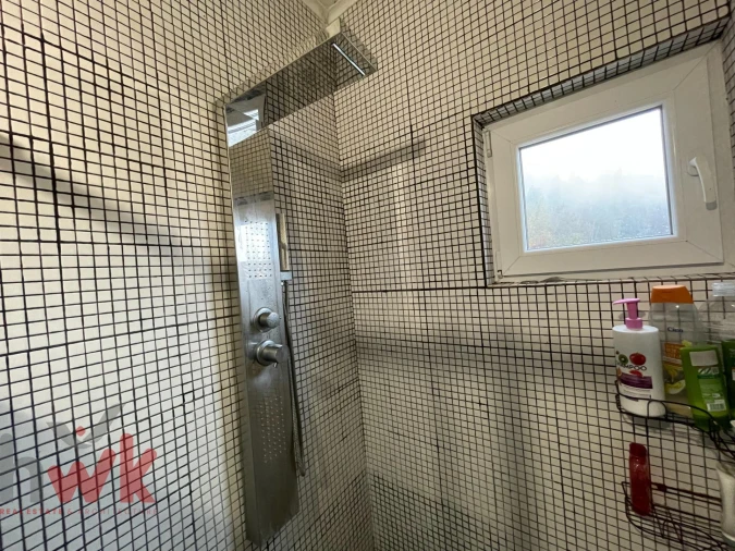 Moradia T11 para Venda em Seia, São Romão e Lapa dos Dinheiros Foto 13