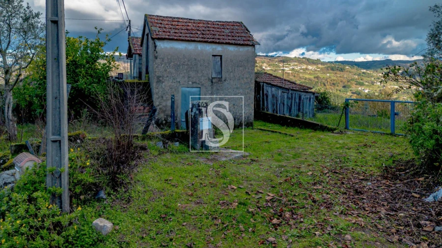 Moradia T2 para Venda em Paredes de Viadores e Manhuncelos Foto 30