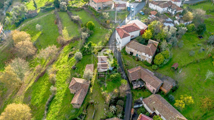 Moradia T2 para Venda em Paredes de Viadores e Manhuncelos Foto 24