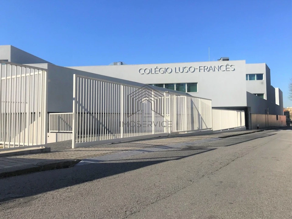 Apartamento T2 para Venda em Paranhos Foto 13