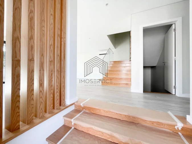 Moradia T4 para Venda em Anta e Guetim Foto 13