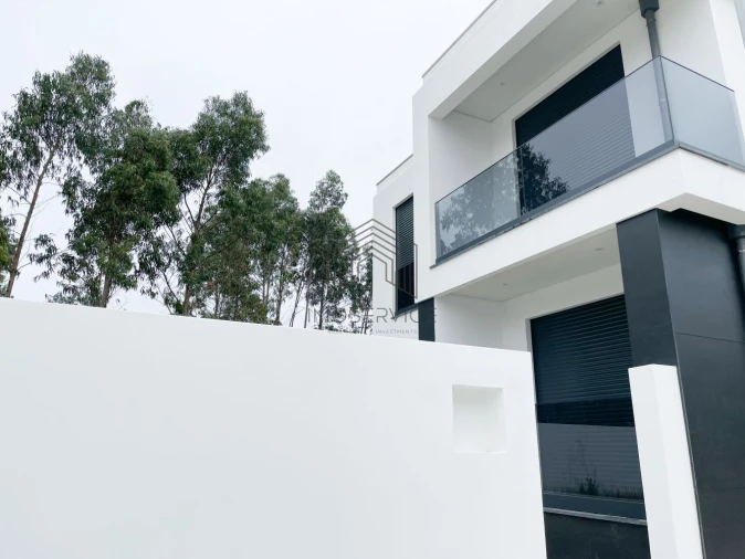 Moradia T4 para Venda em Anta e Guetim Foto 8