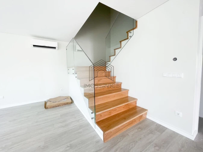 Moradia T4 para Venda em Anta e Guetim Foto 21