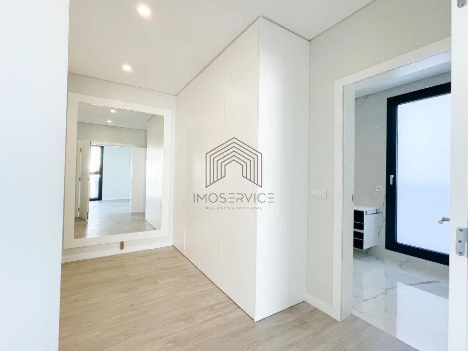 Moradia T4 para Venda em Anta e Guetim Foto 23