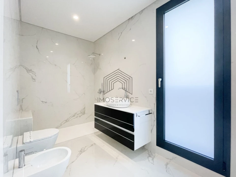 Moradia T4 para Venda em Anta e Guetim Foto 25