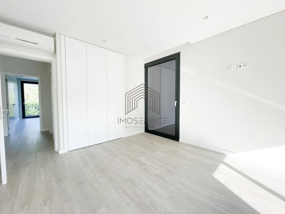 Moradia T4 para Venda em Anta e Guetim Foto 28