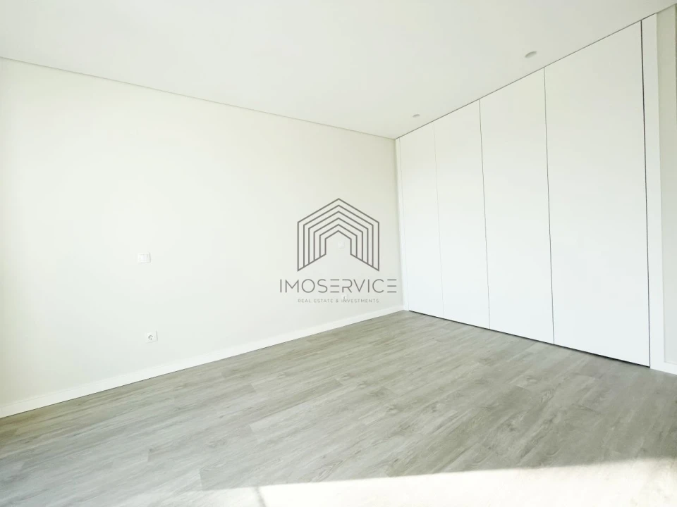 Moradia T4 para Venda em Anta e Guetim Foto 31