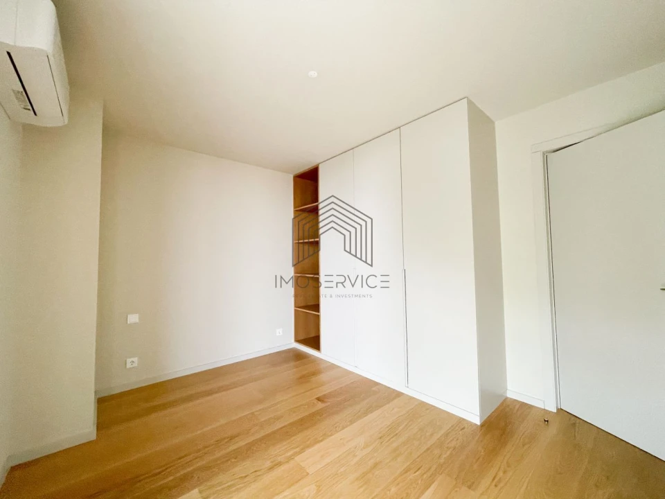 Apartamento T2 para Venda em Santa Marinha e São Pedro da Afurada Foto 9